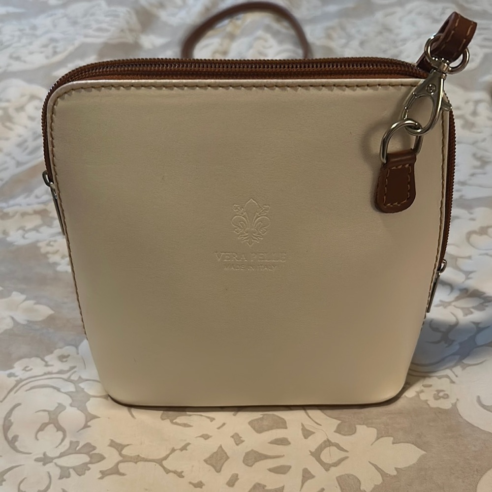 Vera Pelle Florence Italy Cream Leather Crossbody Bag with brown trim
